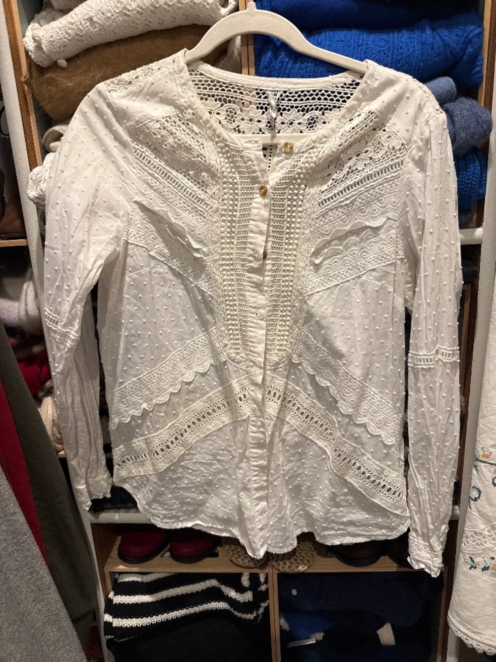 Anthropologie Lace Top Feather Bone US 6